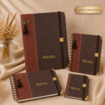 Kit Marrom Couro Âmbar Premium | Pasta Catálogo, caderneta de Vacina, Livro do Bebê e Porta Documentos.