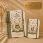 Kit Ursinho Oliva Essencial | Caderneta de Vacina e Porta Documentos.